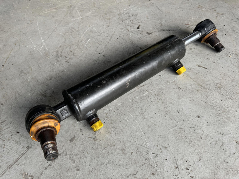Terex Demag AC 25 steering cylinder - Hydraulic cylinder for Crane: picture 3 Terex Demag AC 25 steering cylinder - Hydraulic cylinder for Crane: picture 3