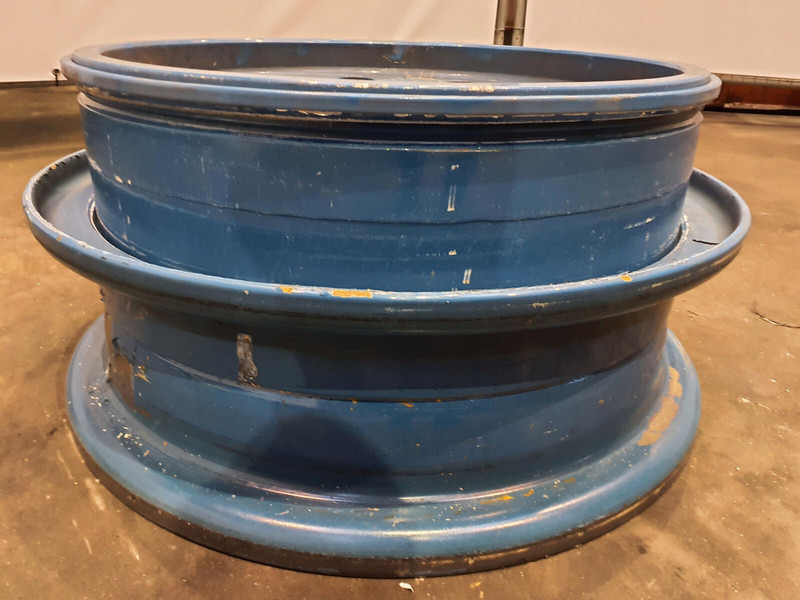 Terex Rim 445/95R25 10 6.5 3p - Rim for Crane: picture 3 Terex Rim 445/95R25 10 6.5 3p - Rim for Crane: picture 3