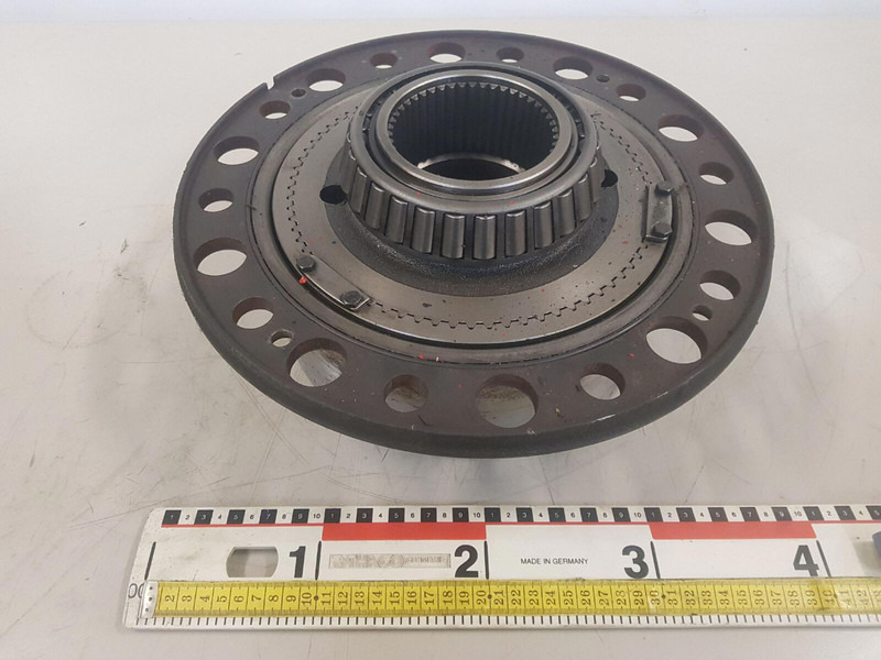 Terex Terex Demag AC 100/4 axle 1 planetary gear 22-25-74-40-3pl-H11 - Suspension for Crane: picture 1 Terex Terex Demag AC 100/4 axle 1 planetary gear 22-25-74-40-3pl-H11 - Suspension for Crane: picture 1