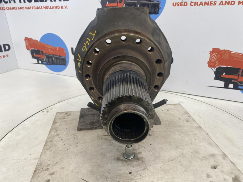 Terex Terex Demag AC 35 Steering knuckle 16 holes axle 1 - Steering knuckle for Crane: picture 2 Terex Terex Demag AC 35 Steering knuckle 16 holes axle 1 - Steering knuckle for Crane: picture 2