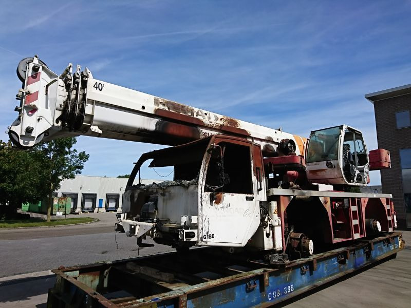 Terex demag AC 35 for parts - Mobile crane: picture 1 Terex demag AC 35 for parts - Mobile crane: picture 1