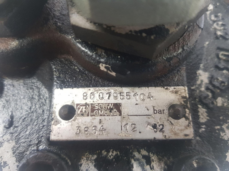ZF AMK 85-53 emergency steering pump - Hydraulic pump for Crane: picture 5 ZF AMK 85-53 emergency steering pump - Hydraulic pump for Crane: picture 5