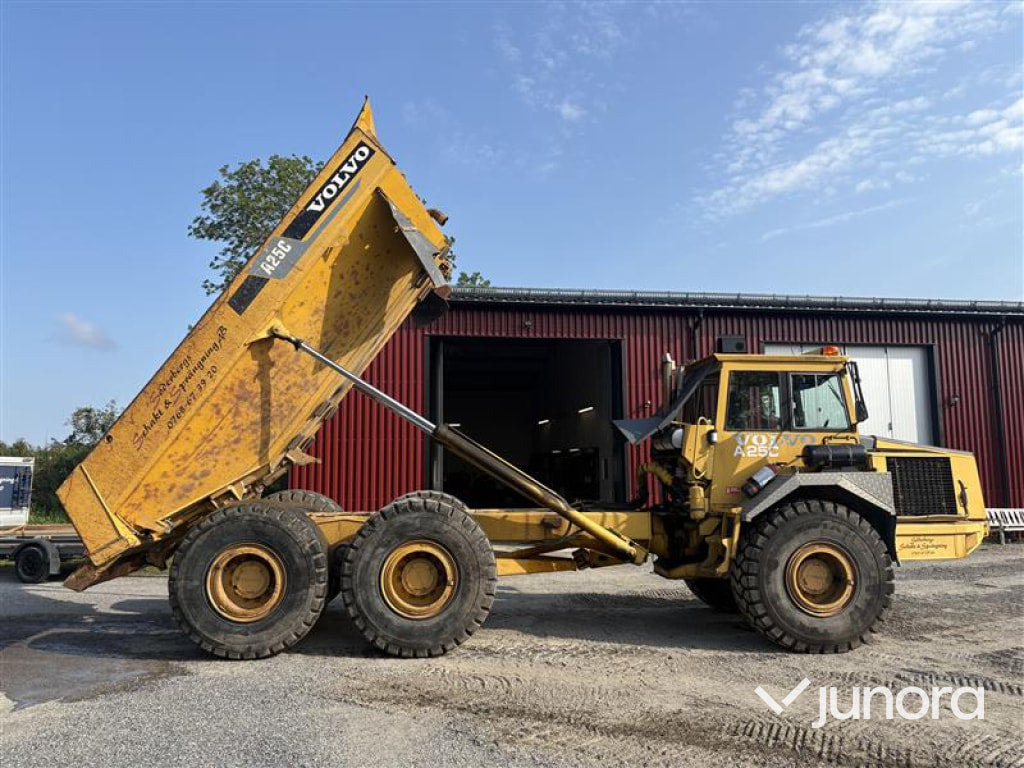 Dumper VOLVO 5350 6X6 (A25) - Articulated dumper: picture 1 Dumper VOLVO 5350 6X6 (A25) - Articulated dumper: picture 1