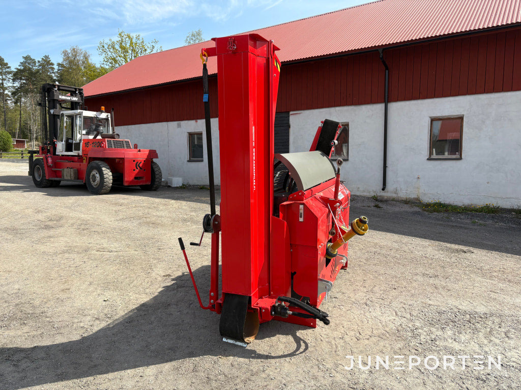 Vedmaskin Hakki Pilke 38 PRO PTO + Hydrauliskt uppläggningbord Hakki Pilke Hakkifeed 422 - Forestry equipment: picture 4 Vedmaskin Hakki Pilke 38 PRO PTO + Hydrauliskt uppläggningbord Hakki Pilke Hakkifeed 422 - Forestry equipment: picture 4