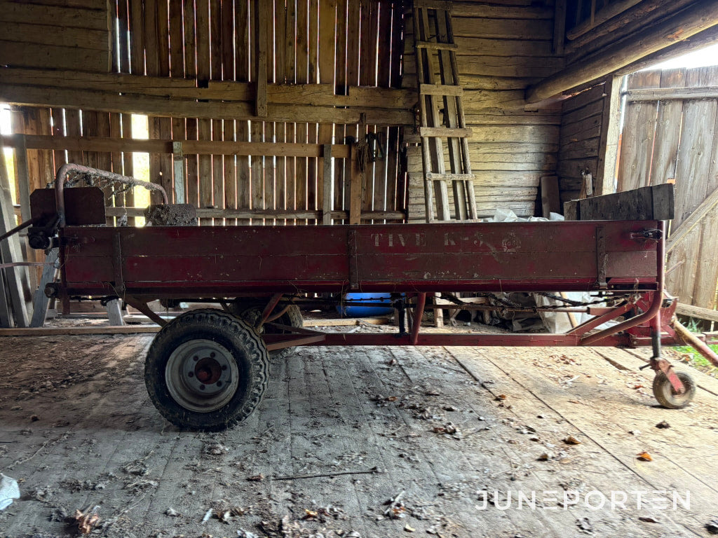 Gödselspridare Tierp-Verken K-3 - Fertilizer spreader: picture 1 Gödselspridare Tierp-Verken K-3 - Fertilizer spreader: picture 1