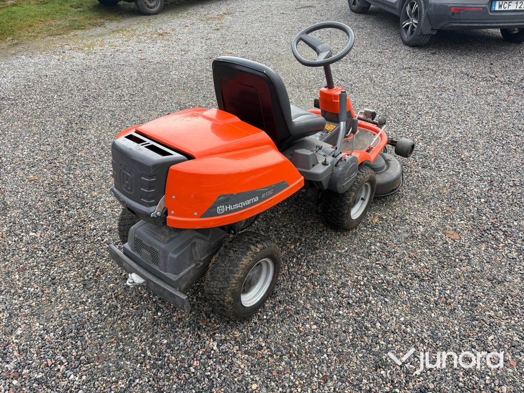 Gräsklippare - Husqvarna Rider R13 C - Garden mower: picture 5 Gräsklippare - Husqvarna Rider R13 C - Garden mower: picture 5