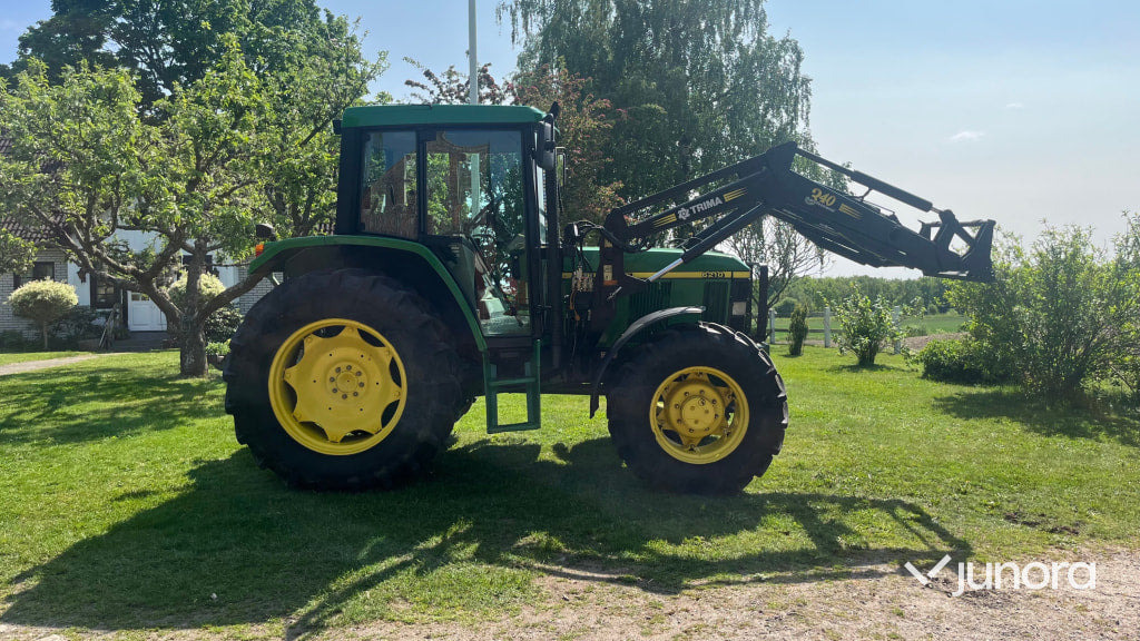 John Deere 6210 - Farm tractor: picture 4 John Deere 6210 - Farm tractor: picture 4