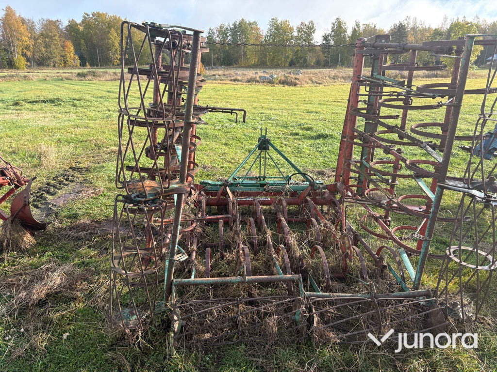 Kvaernland harv 550 - Harrow: picture 5 Kvaernland harv 550 - Harrow: picture 5