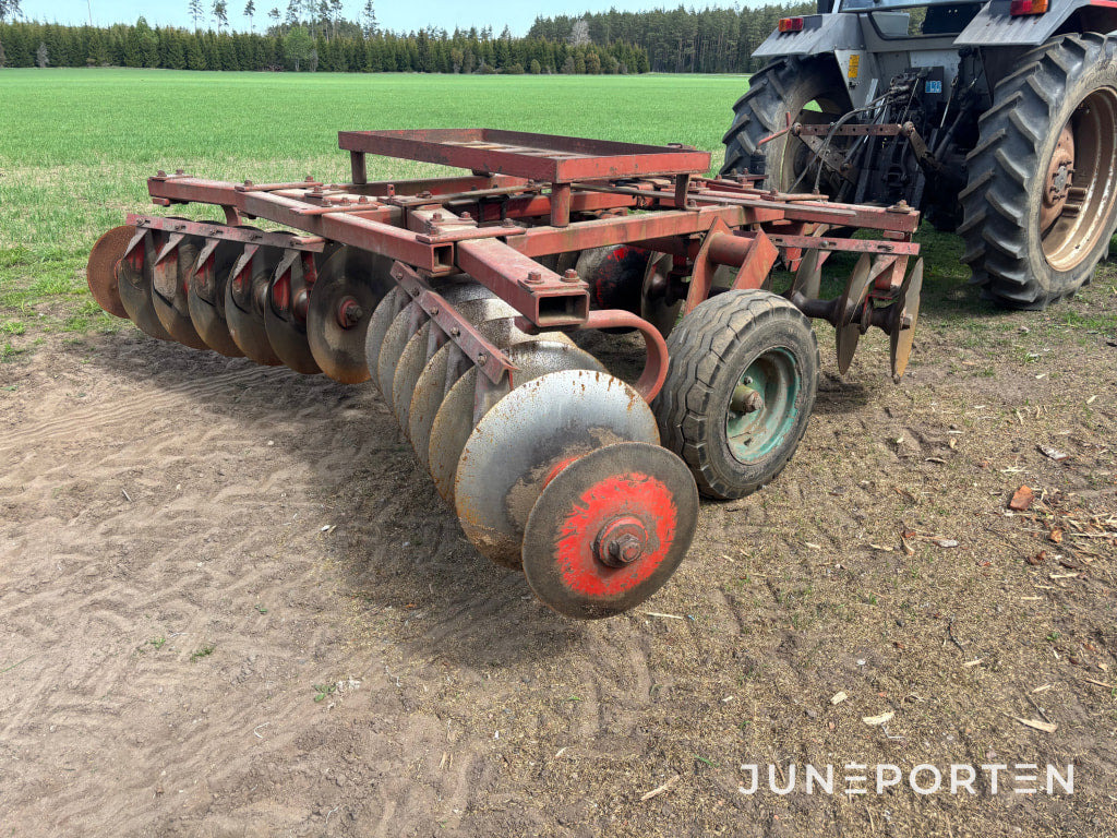 Kverneland Tallriksharv - Disc harrow: picture 1 Kverneland Tallriksharv - Disc harrow: picture 1