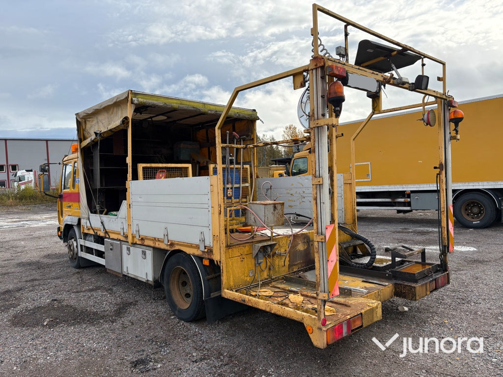 Lastbil - Volvo FL611 4X2 - Dropside/ Flatbed truck: picture 5 Lastbil - Volvo FL611 4X2 - Dropside/ Flatbed truck: picture 5