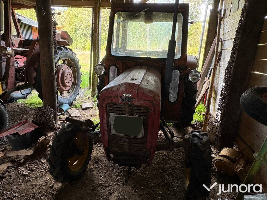 Massey Ferguson 35 - Farm tractor: picture 4 Massey Ferguson 35 - Farm tractor: picture 4