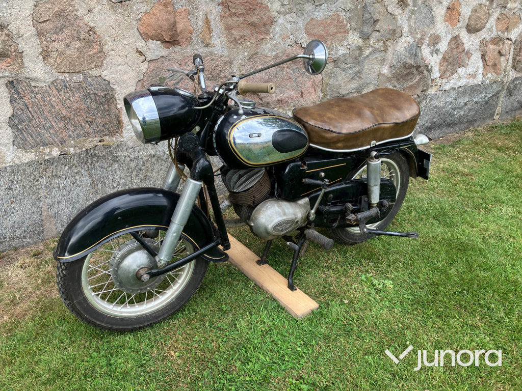 Moped och Motorcyklar - Motorcycle: picture 4 Moped och Motorcyklar - Motorcycle: picture 4