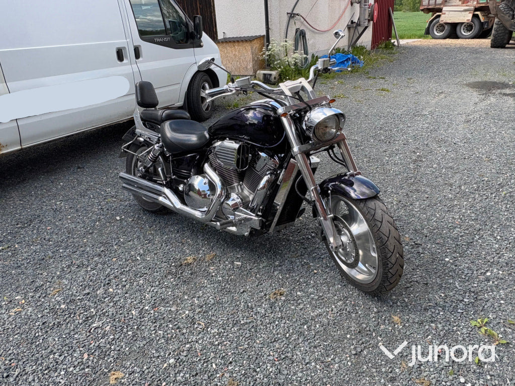 Motorcykel Honda VTX 1800C - Motorcycle: picture 5 Motorcykel Honda VTX 1800C - Motorcycle: picture 5