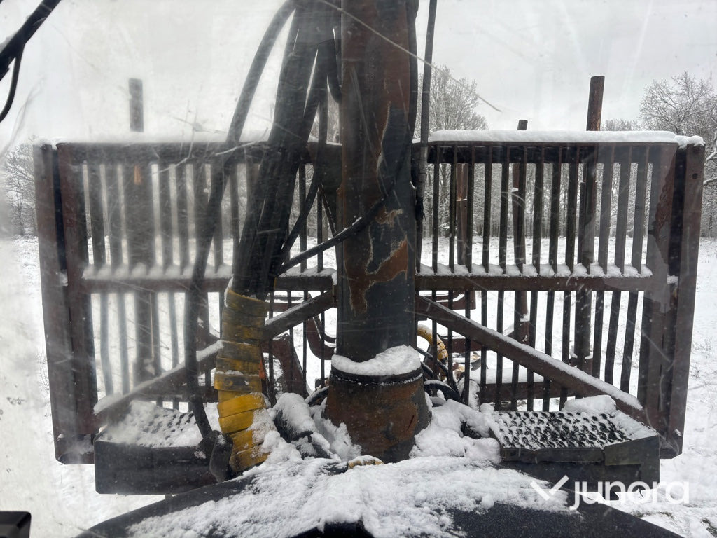 Forwarder Skotare - Valmet 840.1: picture 13 Forwarder Skotare - Valmet 840.1: picture 13