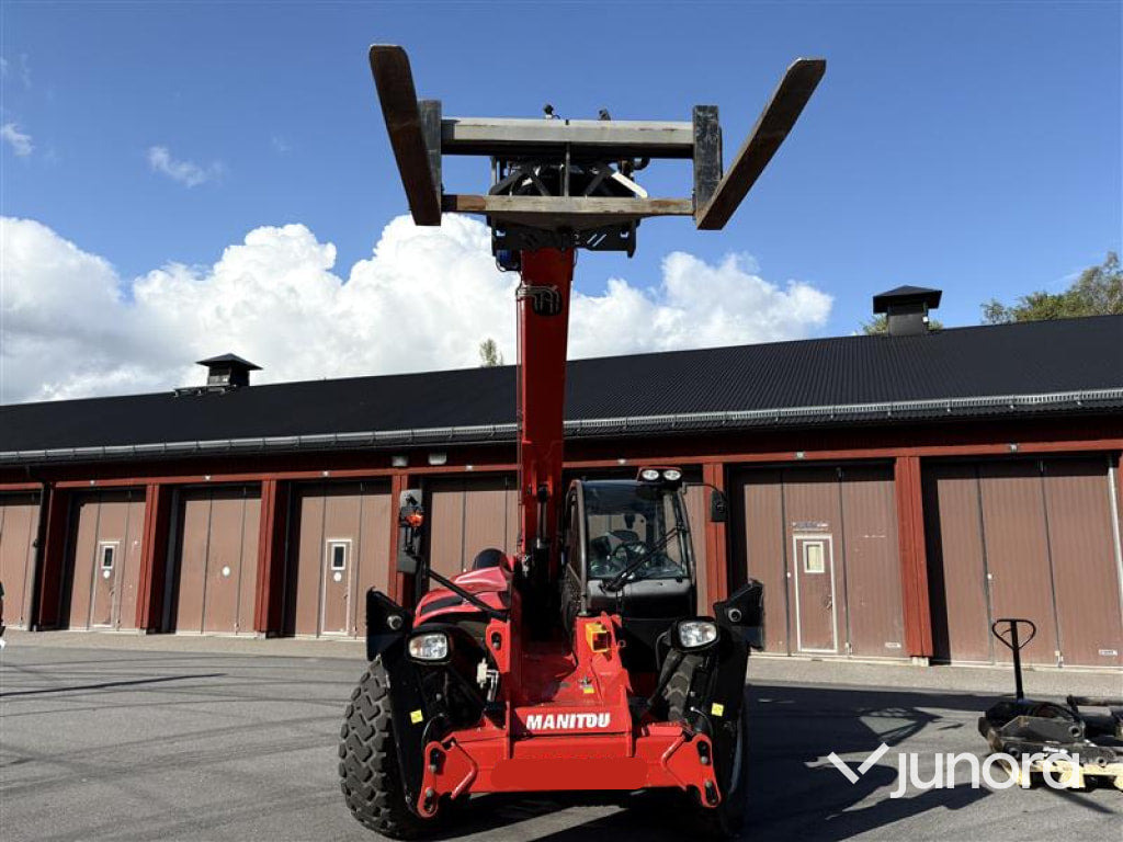 Teleskoplastare MANITOU MT 1840 HA ST4 - flera tillbehör & redskap - Telescopic handler: picture 2 Teleskoplastare MANITOU MT 1840 HA ST4 - flera tillbehör & redskap - Telescopic handler: picture 2