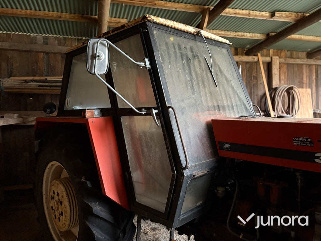 Farm tractor Traktor - Ursus 385 DE LUXE: picture 6 Farm tractor Traktor - Ursus 385 DE LUXE: picture 6