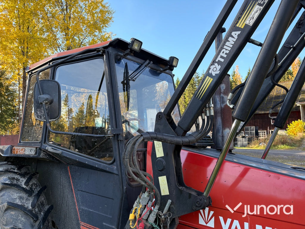 Farm tractor Traktor - Valmet 305: picture 7
