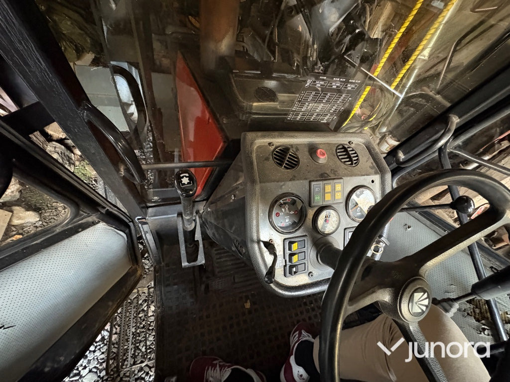 Farm tractor Traktor - Valmet 305: picture 19