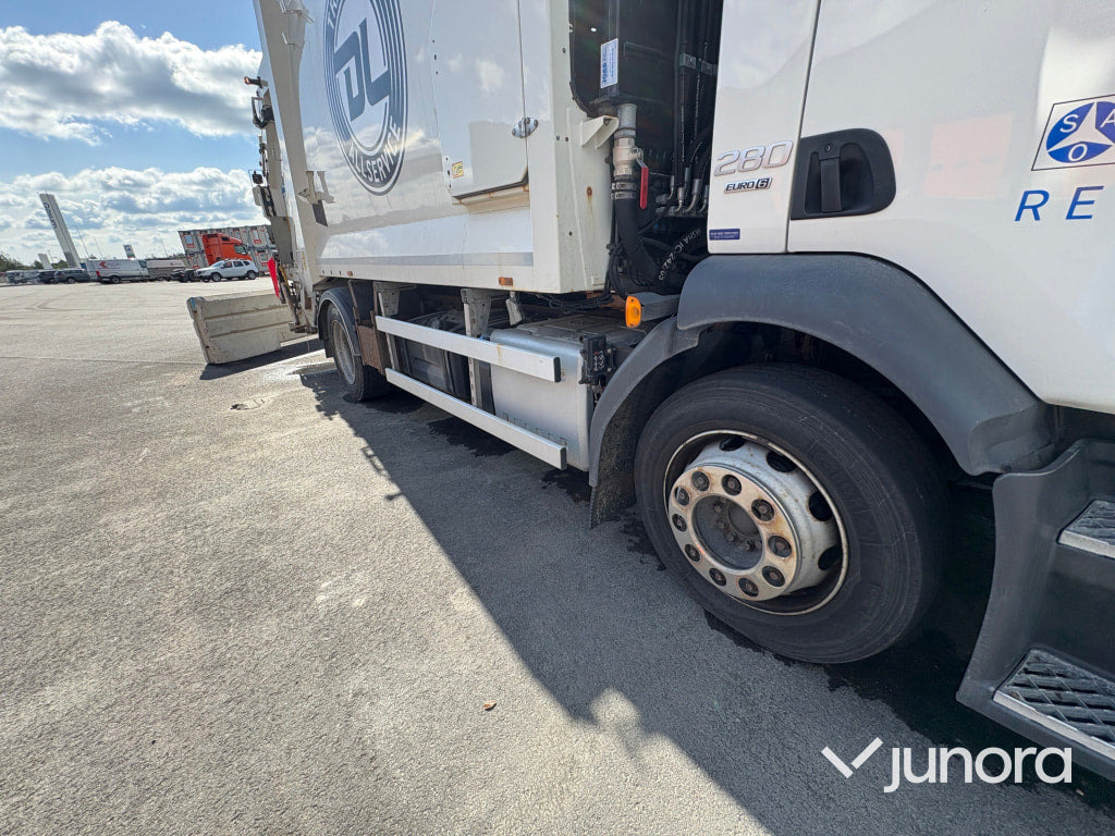 Volvo FL 42 - Garbage truck: picture 5 Volvo FL 42 - Garbage truck: picture 5