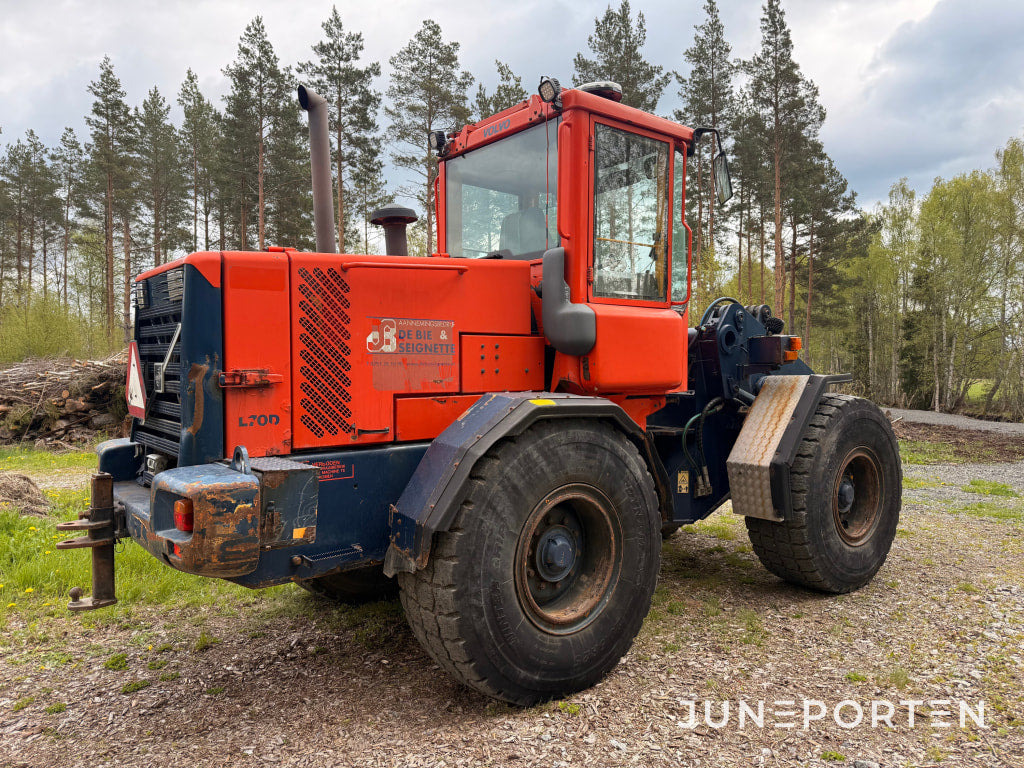 Volvo L70D - Farm tractor: picture 3 Volvo L70D - Farm tractor: picture 3
