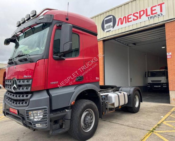 Mercedes Arocs 1853 - Tractor unit: picture 1 Mercedes Arocs 1853 - Tractor unit: picture 1
