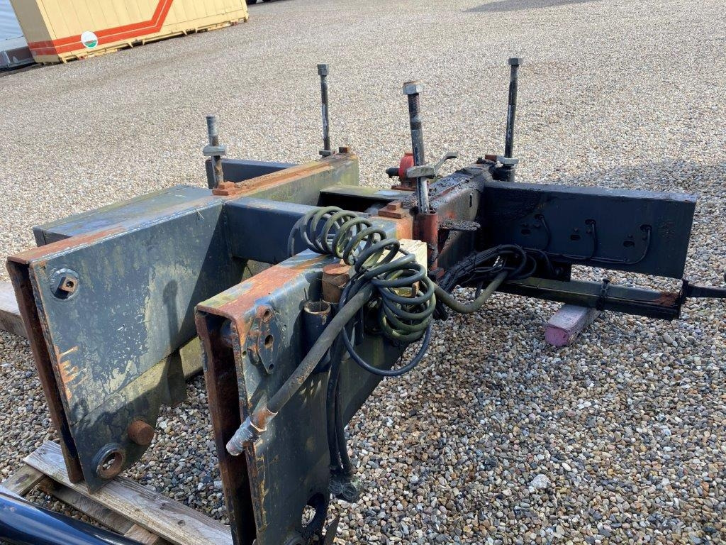 HMF krankonsol - 65 mm bolte - Attachment for Construction machinery: picture 3 HMF krankonsol - 65 mm bolte - Attachment for Construction machinery: picture 3