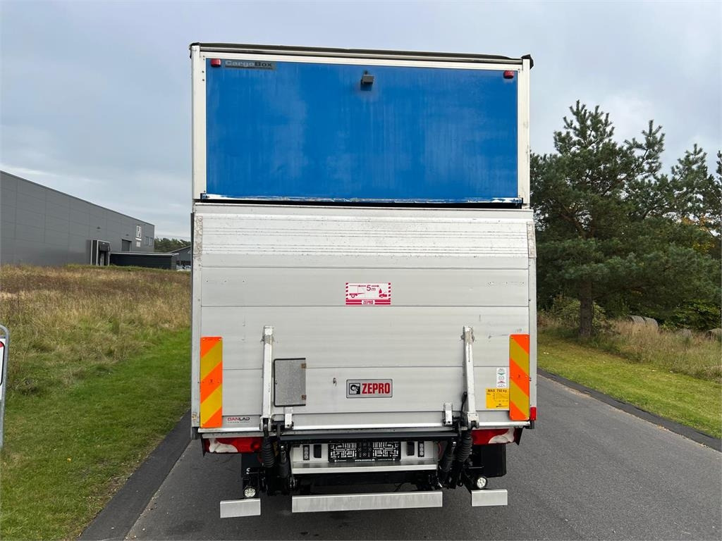 Mercedes-Benz Sprinter 516 CDI  - Box truck: picture 5 Mercedes-Benz Sprinter 516 CDI  - Box truck: picture 5