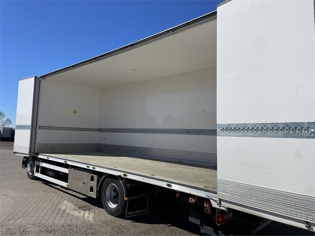 Renault D280 Premium - Box truck: picture 2 Renault D280 Premium - Box truck: picture 2