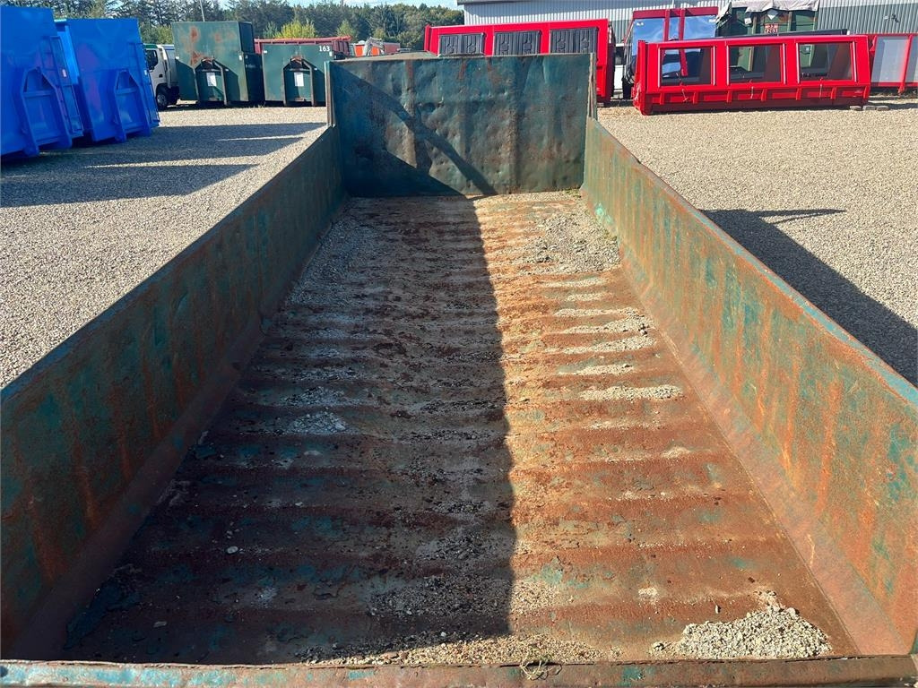 S5510 - Flatbed body: picture 5 S5510 - Flatbed body: picture 5