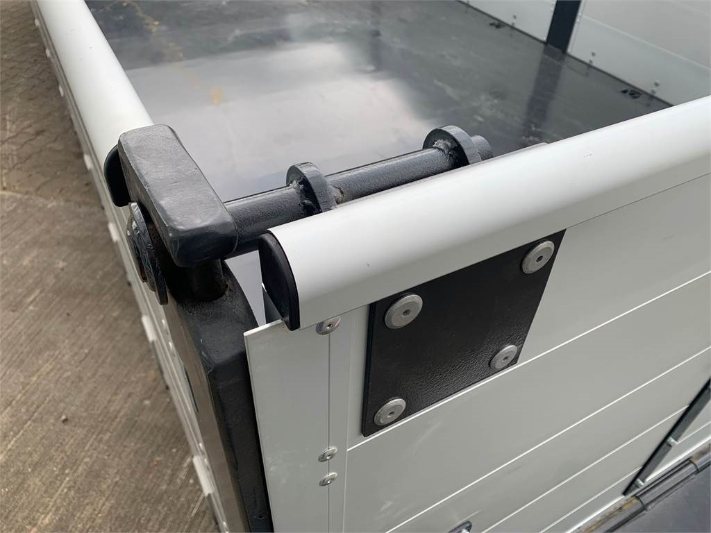 Flatbed body Scancon 6200 mm alu lad + aut. bagsmæk - Model SAL: picture 16 Flatbed body Scancon 6200 mm alu lad + aut. bagsmæk - Model SAL: picture 16