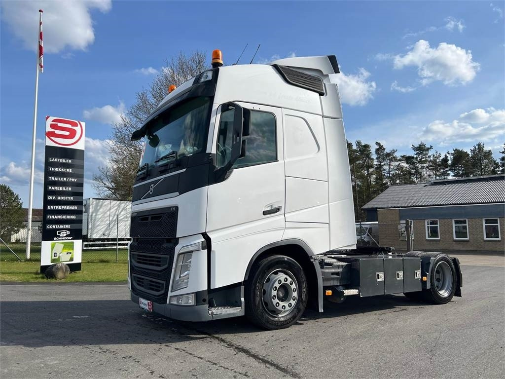 Volvo FH460 4x2 x-low mega - Tractor unit: picture 1 Volvo FH460 4x2 x-low mega - Tractor unit: picture 1