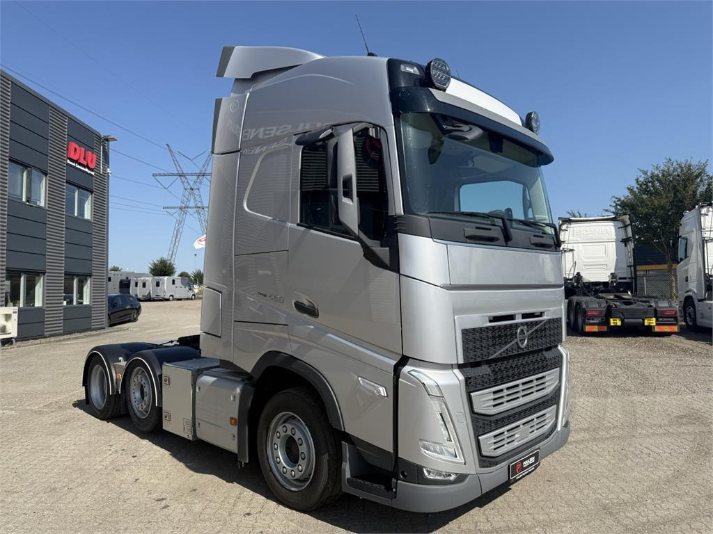 Volvo FH460 lowdeck Pucher - Tractor unit: picture 1 Volvo FH460 lowdeck Pucher - Tractor unit: picture 1