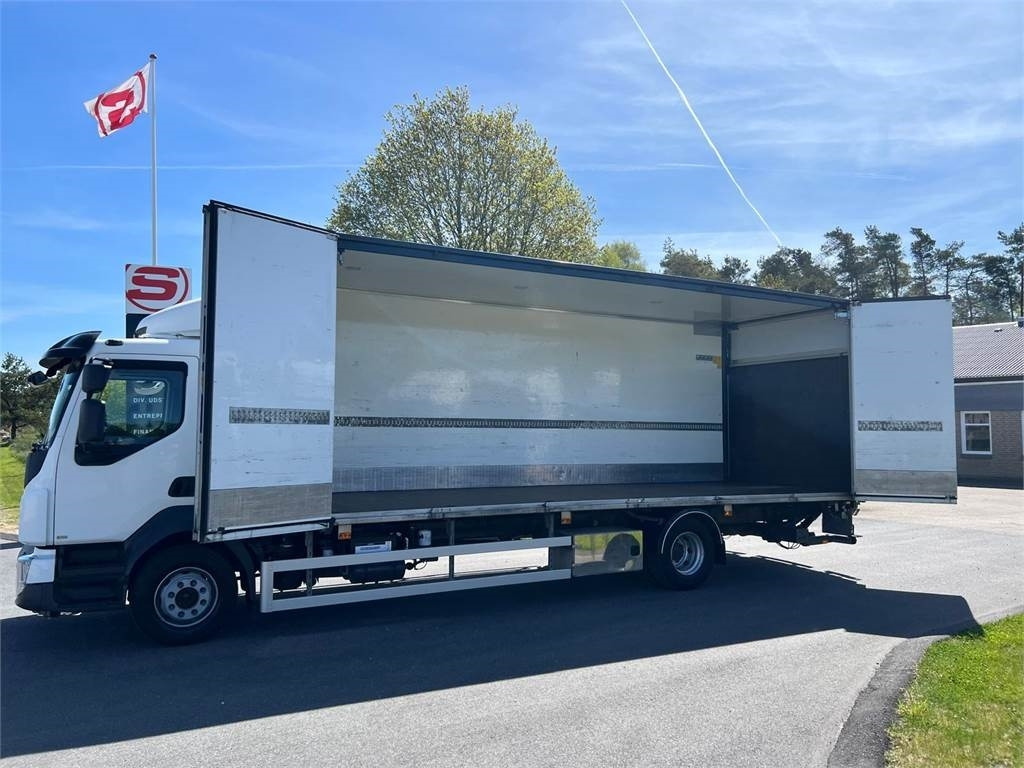 Volvo FL 16 ton 250HK - Box truck: picture 2 Volvo FL 16 ton 250HK - Box truck: picture 2