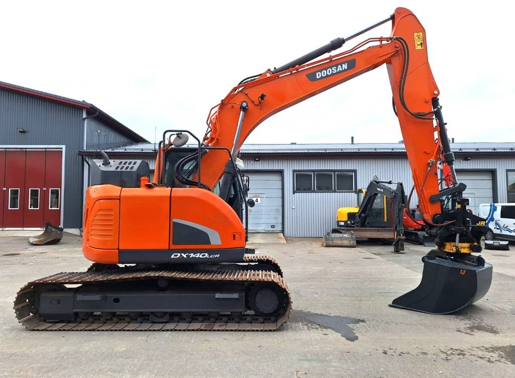 Doosan DX140LCR-5 PYÖRITTÄJÄLLÄ - Crawler excavator: picture 5 Doosan DX140LCR-5 PYÖRITTÄJÄLLÄ - Crawler excavator: picture 5