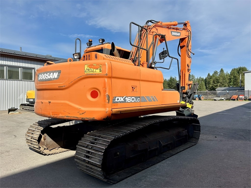 Doosan DX160LC-3 KALLISTAJA+PYÖRITTÄJÄ - Crawler excavator: picture 4 Doosan DX160LC-3 KALLISTAJA+PYÖRITTÄJÄ - Crawler excavator: picture 4