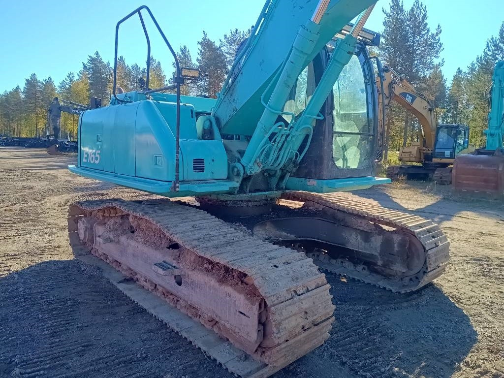 Fiat-Kobelco E165LC KALLISTAJALLA - Crawler excavator: picture 5 Fiat-Kobelco E165LC KALLISTAJALLA - Crawler excavator: picture 5