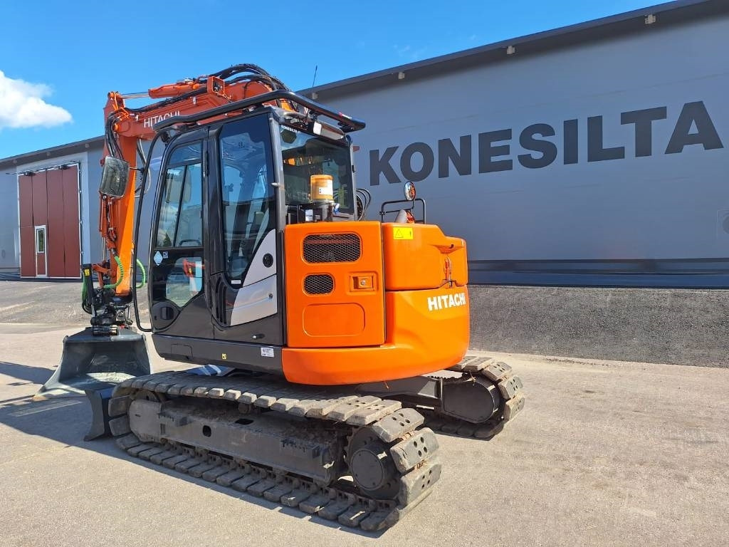 Hitachi MYYTY! SOLD! ZX85US-6 HUIPPUVARUSTEILLA - Mini excavator: picture 2 Hitachi MYYTY! SOLD! ZX85US-6 HUIPPUVARUSTEILLA - Mini excavator: picture 2