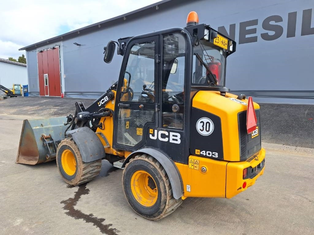 JCB 403 PIIKIT JA KAUHA - Compact loader: picture 2 JCB 403 PIIKIT JA KAUHA - Compact loader: picture 2