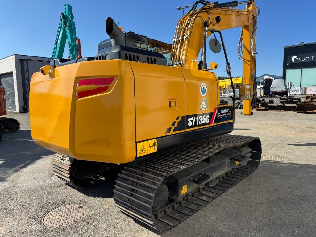 Sany SY135C -UUTTA VASTAAVA- - Crawler excavator: picture 4 Sany SY135C -UUTTA VASTAAVA- - Crawler excavator: picture 4