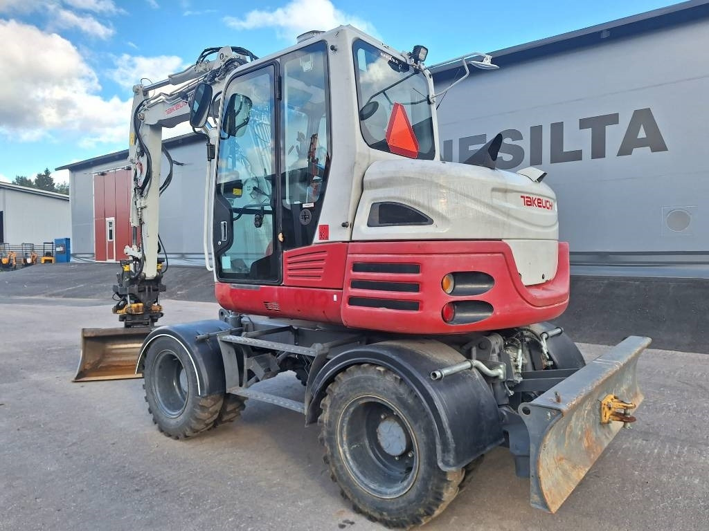 Takeuchi TB295W PYÖRITTÄJÄLLÄ - Wheel excavator: picture 2 Takeuchi TB295W PYÖRITTÄJÄLLÄ - Wheel excavator: picture 2