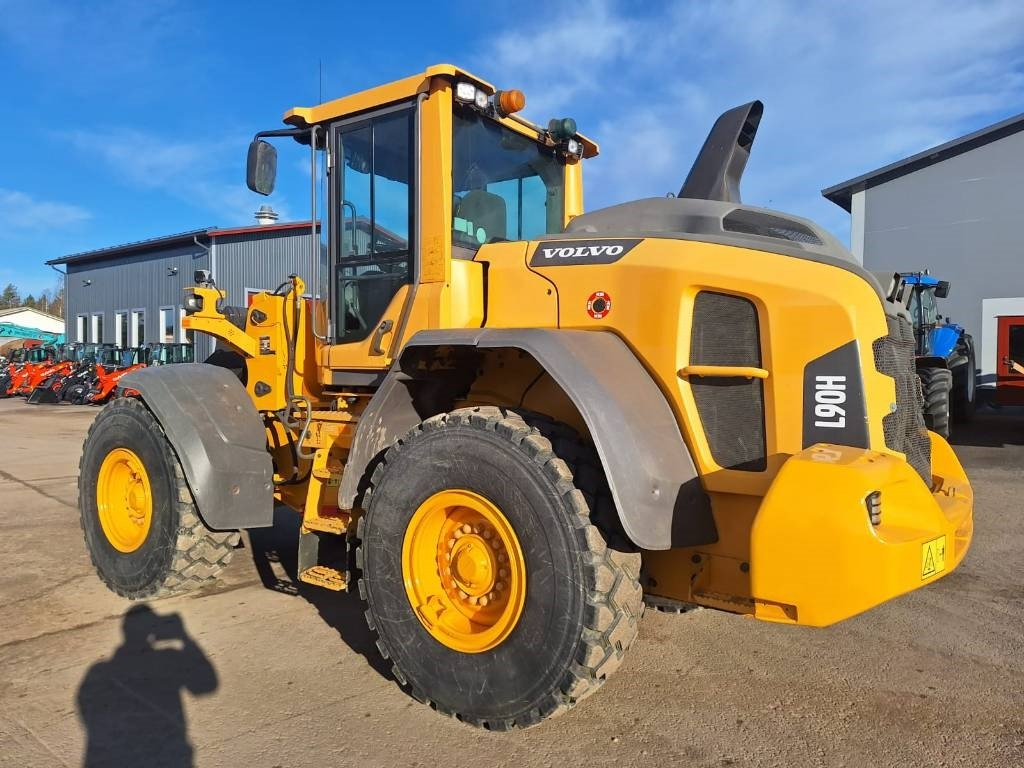 Volvo L90H LONG BOOM - Wheel loader: picture 2 Volvo L90H LONG BOOM - Wheel loader: picture 2