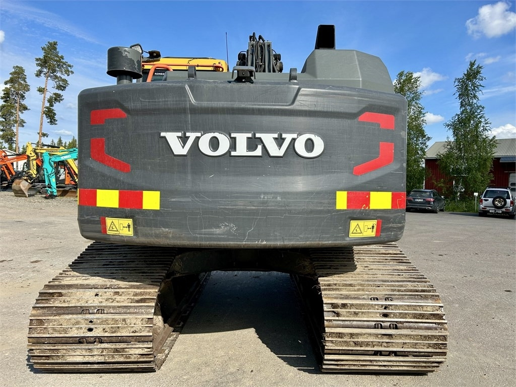Volvo MYYTY! SOLD! EC140EL SUOALUSTA - Crawler excavator: picture 3 Volvo MYYTY! SOLD! EC140EL SUOALUSTA - Crawler excavator: picture 3