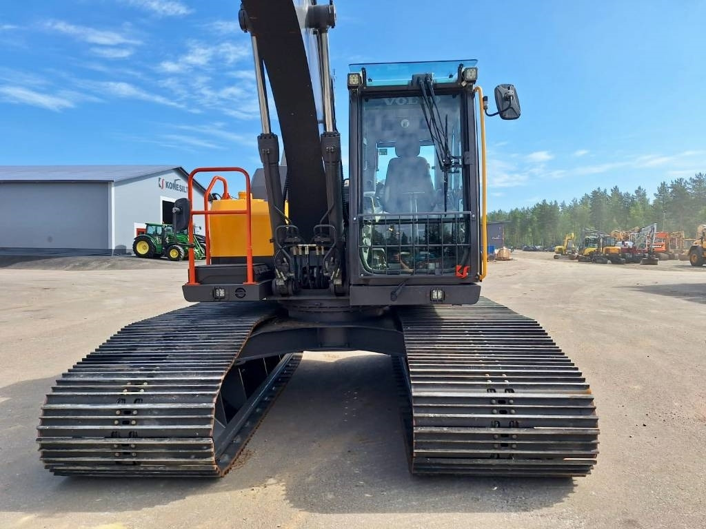 Volvo MYYTY! SOLD! EC140ELM -SUOALUSTA- - Crawler excavator: picture 3 Volvo MYYTY! SOLD! EC140ELM -SUOALUSTA- - Crawler excavator: picture 3