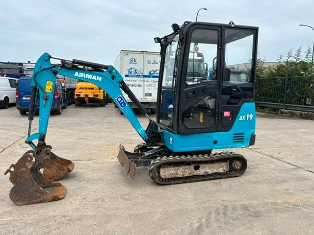 AIRMAN AX19-6A. 2 Löffel. - Mini excavator: picture 4 AIRMAN AX19-6A. 2 Löffel. - Mini excavator: picture 4