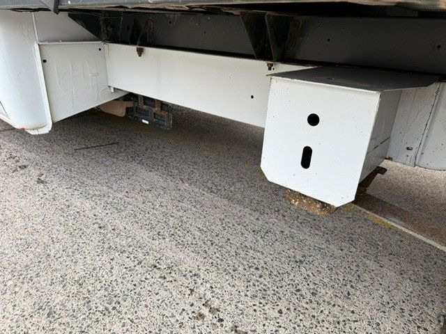 Renault Master 2.3dCi Doka 7pl. Pritsche 3.20m. Klima. - Flatbed van, Combi van: picture 5 Renault Master 2.3dCi Doka 7pl. Pritsche 3.20m. Klima. - Flatbed van, Combi van: picture 5