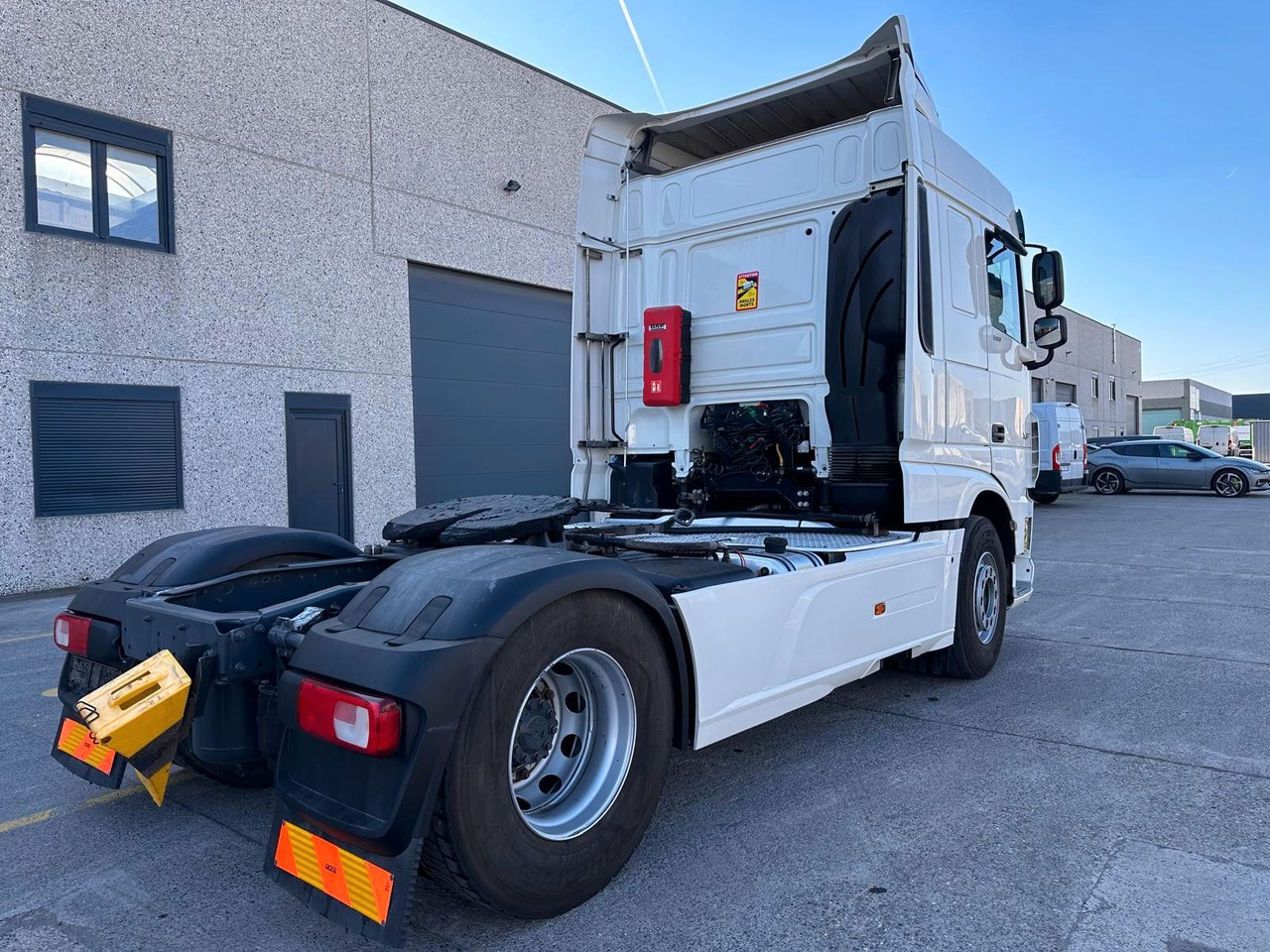 DAF XF530FT. Retarder. Hydraulik. - Tractor unit: picture 3 DAF XF530FT. Retarder. Hydraulik. - Tractor unit: picture 3