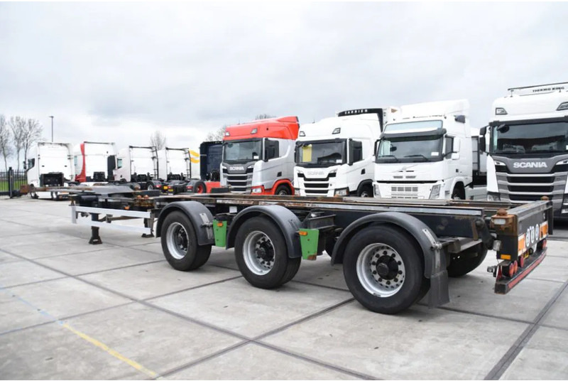Renders ROC 16.27 CC - X STEERING - BPW AXLES - DISC BRAKES - - Container transporter/ Swap body semi-trailer: picture 3 Renders ROC 16.27 CC - X STEERING - BPW AXLES - DISC BRAKES - - Container transporter/ Swap body semi-trailer: picture 3