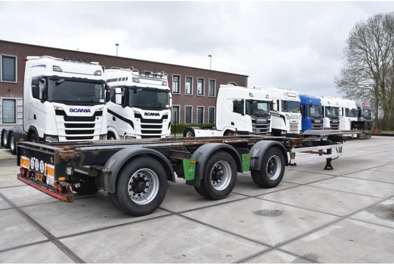 Renders ROC 16.27 CC - X STEERING - BPW AXLES - DISC BRAKES - - Container transporter/ Swap body semi-trailer: picture 2 Renders ROC 16.27 CC - X STEERING - BPW AXLES - DISC BRAKES - - Container transporter/ Swap body semi-trailer: picture 2