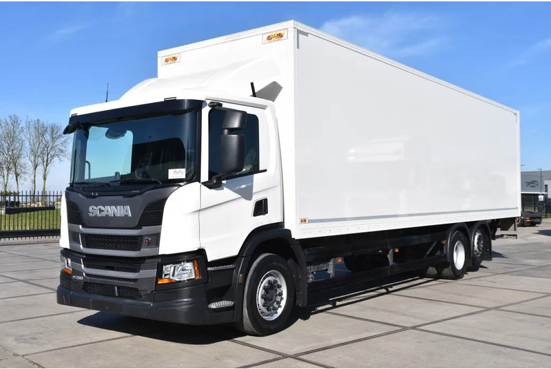 Scania P280 NGS 6x2*4 - ONLY 146 TKM - AIRCO - 9 TONS FRONT AXLE - 3 SEATS - ELEVATOR - EXCELLENT CONDITION - - Box truck: picture 2 Scania P280 NGS 6x2*4 - ONLY 146 TKM - AIRCO - 9 TONS FRONT AXLE - 3 SEATS - ELEVATOR - EXCELLENT CONDITION - - Box truck: picture 2