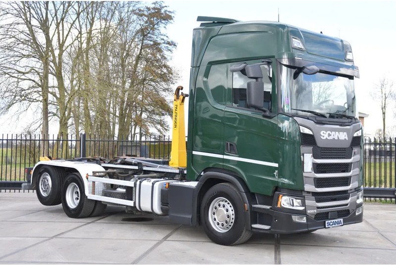 Scania S500 NGS 6x2*4 - HOOKLIFT SYSTEM - RETARDER - PARK. AIRCO - WHEELBASE: 475 CM - PTO - GOOD CONDITION - - Hook lift truck: picture 1 Scania S500 NGS 6x2*4 - HOOKLIFT SYSTEM - RETARDER - PARK. AIRCO - WHEELBASE: 475 CM - PTO - GOOD CONDITION - - Hook lift truck: picture 1